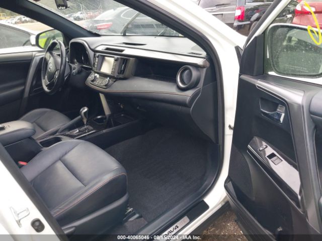 JTMJFREV4GD179240 Toyota RAV4 SE