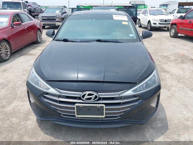 Hyundai Elantra Value Edition 2019 5NPD84LF1KH434256 Image 13