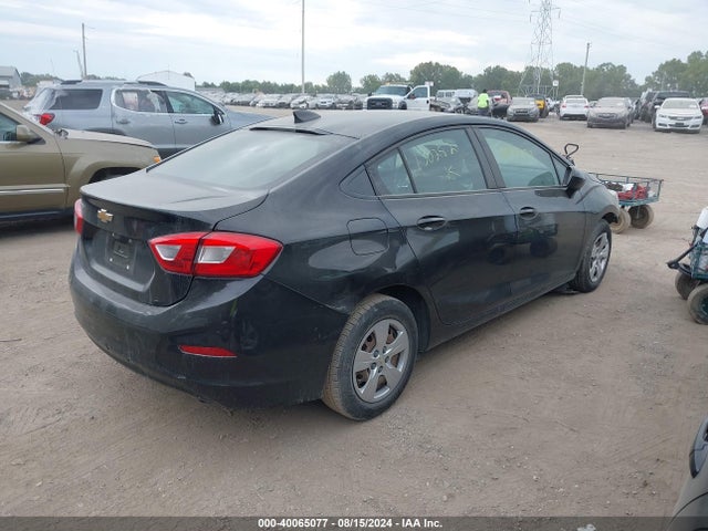 Aukcja sprzedaży 2018 Chevrolet Cruze Ls Auto, vin: 1G1BC5SM6J7130282, numer aukcji: 40065077