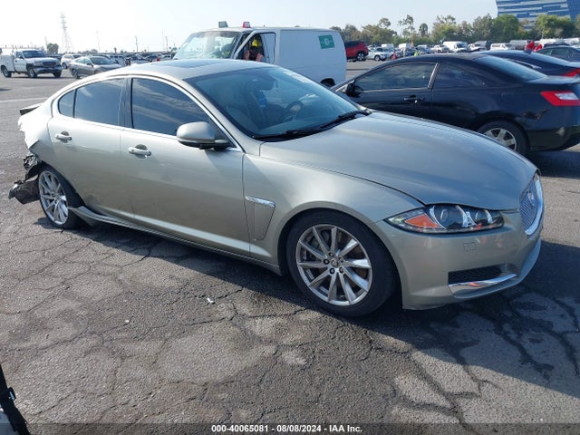 2013 JAGUAR XF SAJWA0ES8DPU06088 Photo 0