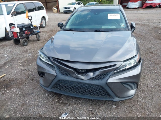 Toyota CAMRY SE 2018 4T1B11HK9JU056560 Image 6