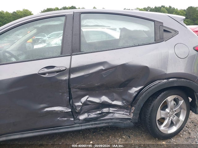 Honda HR-V LX 2019 3CZRU5H30KG709625 Image 6