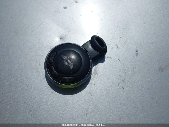 2011 MINI COOPER S CLUBMAN WMWZG3C50BTY30083 Photo 10