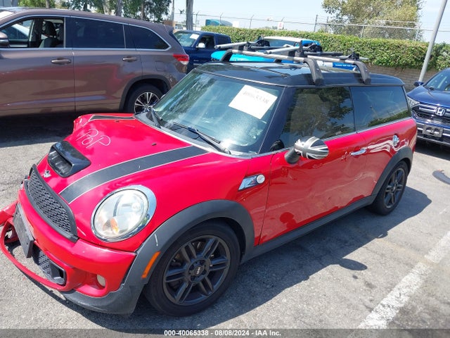 2011 MINI COOPER S CLUBMAN WMWZG3C50BTY30083 Photo 1