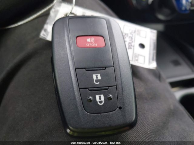 JTDKARFU8L3104372 Toyota Prius Le