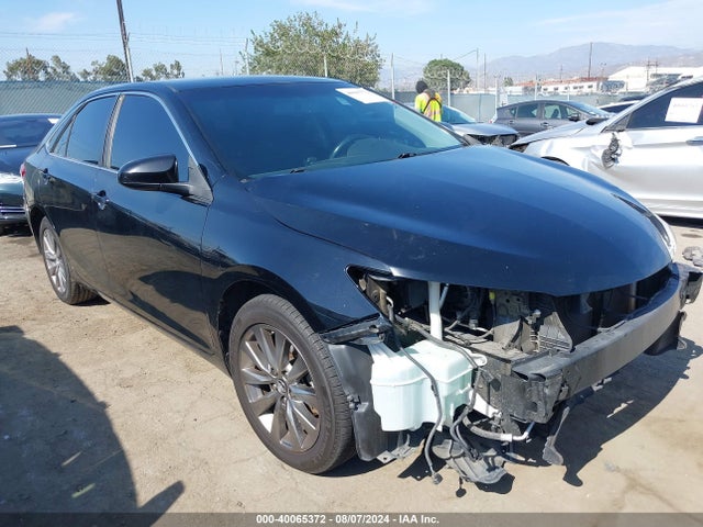 Toyota CAMRY XLE 2017 4T1BF1FK4HU348437 main image