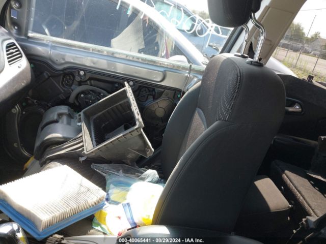2020 DODGE JOURNEY 3C4PDCAB3LT280704 Photo 4