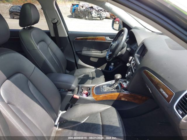 WA1CFAFP4FA114165 Audi Q5 2.0t Premium