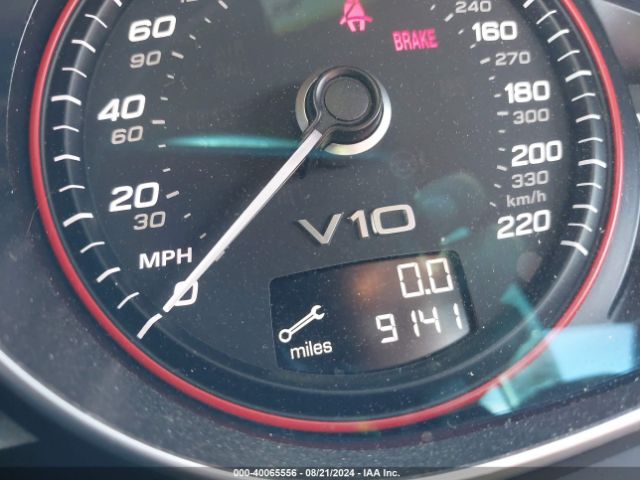 WUASNAFG8EN000572 Audi R8 5.2