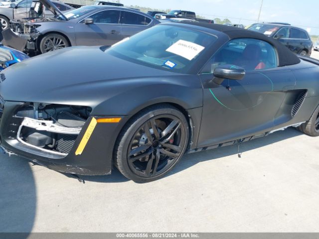 WUASNAFG8EN000572 Audi R8 5.2