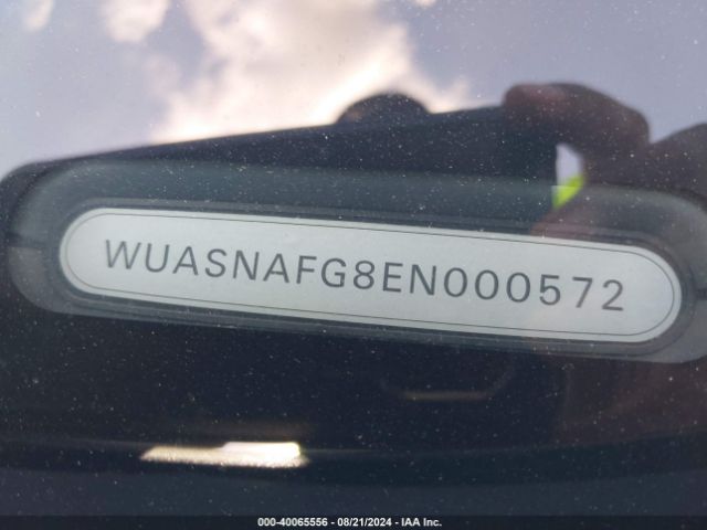 WUASNAFG8EN000572 Audi R8 5.2