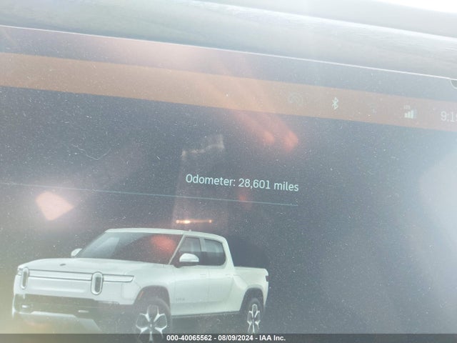 Rivian R1t Adventure 2022 7FCTGAAA9NN014280 Image 7