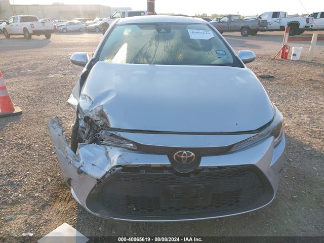 Toyota COROLLA LE 2022 JTDEPMAE1N3026826 Image 12