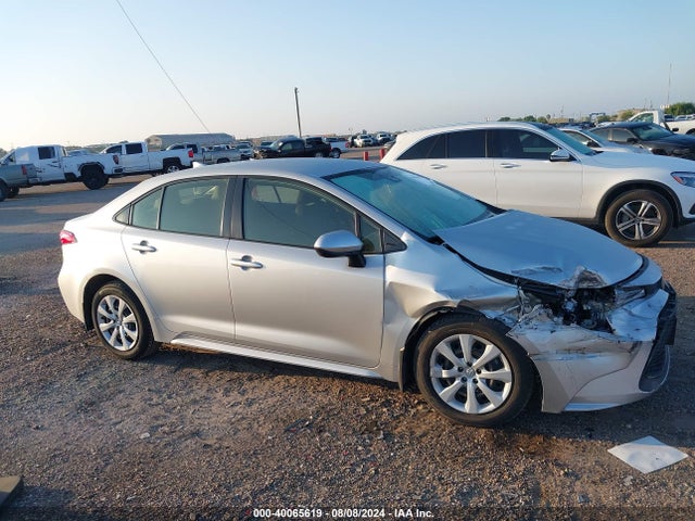 Toyota COROLLA LE 2022 JTDEPMAE1N3026826 Image 13