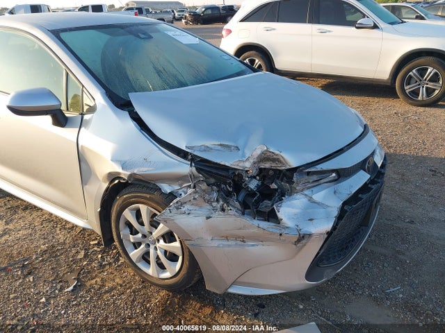 Toyota COROLLA LE 2022 JTDEPMAE1N3026826 Image 6