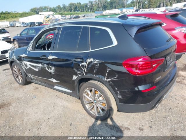 2019 BMW X3 5UXTR9C53KLR07341 Photo 2