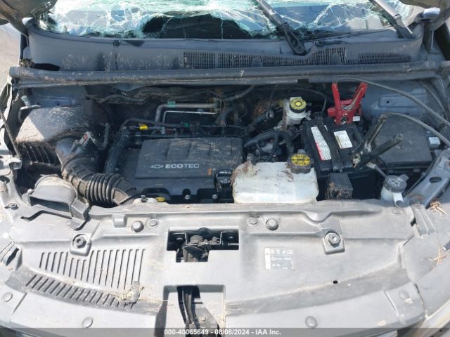KL7CJLSB0KB856770 Chevrolet TRAX 1LT