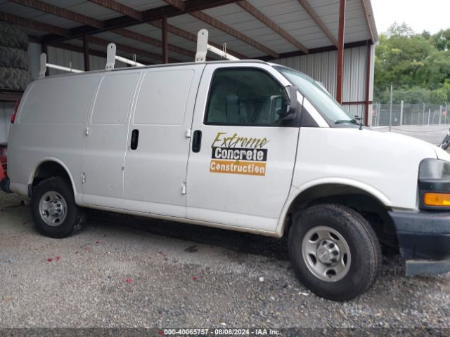 1GCZGGFG8K1332815 Chevrolet Express 3500 Work Van
