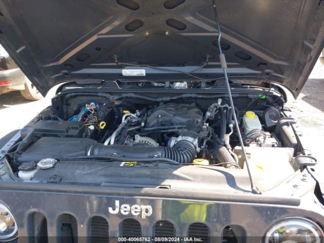 1C4BJWDG5HL506479 Jeep Wrangler Unlimited Sport 4x4