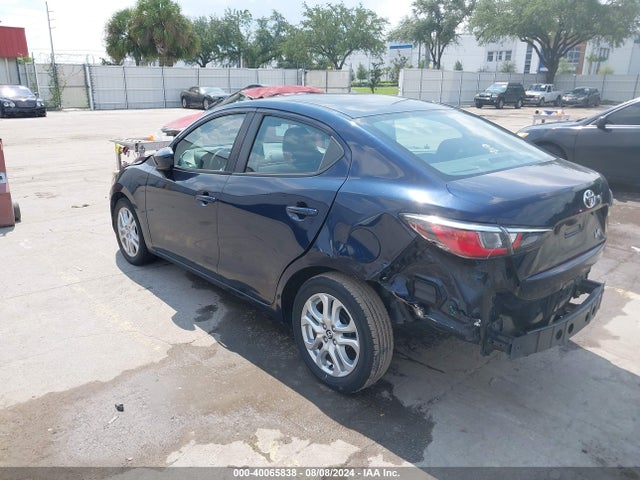 3MYDLBYV3JY300225 Toyota YARIS IA