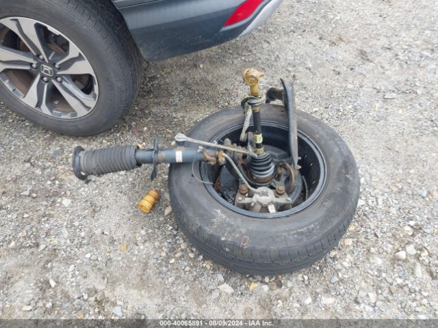 2HKRW6H33KH208001 Honda CR-V LX