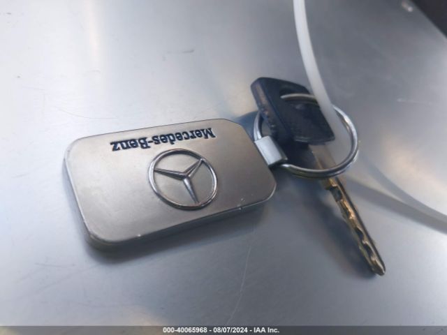 1992 MERCEDES-BENZ 400 WDBGA42E2NA032007 Photo 10