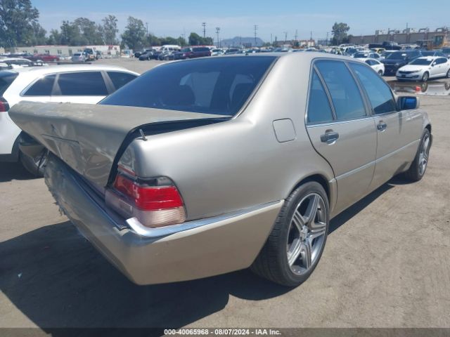 1992 MERCEDES-BENZ 400 WDBGA42E2NA032007 Photo 3