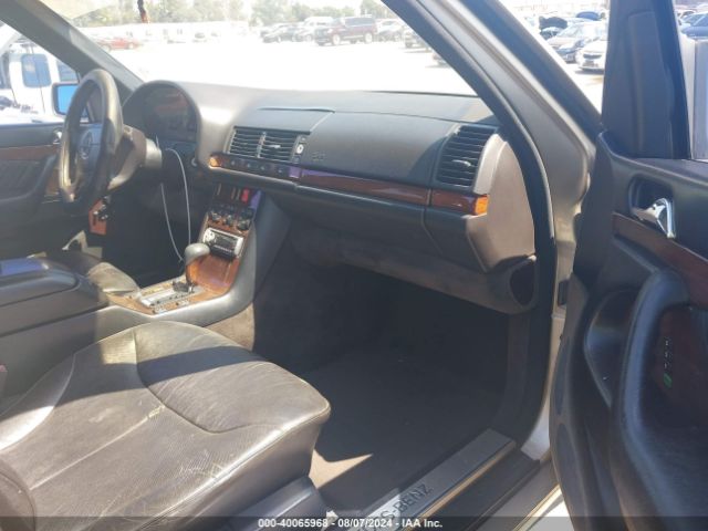 1992 MERCEDES-BENZ 400 WDBGA42E2NA032007 Photo 4