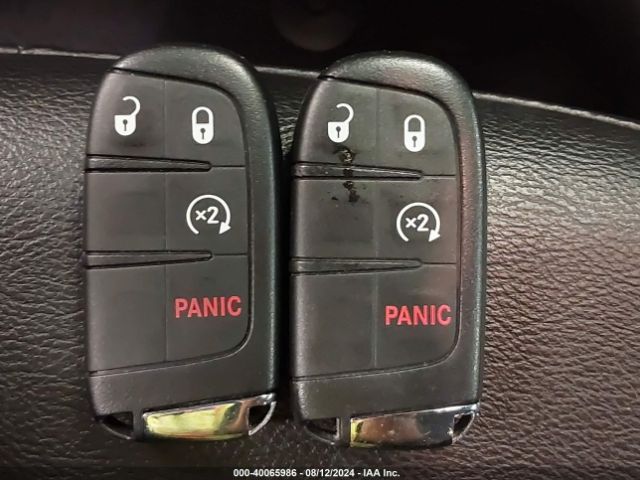 3C4NJDBBXKT696851 Jeep Compass Latitude 4x4
