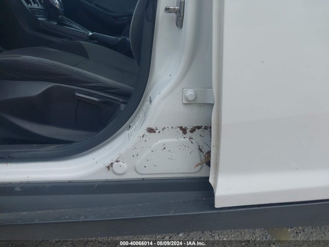 Ford FOCUS S 2014 1FADP3E26EL316202 Image 6