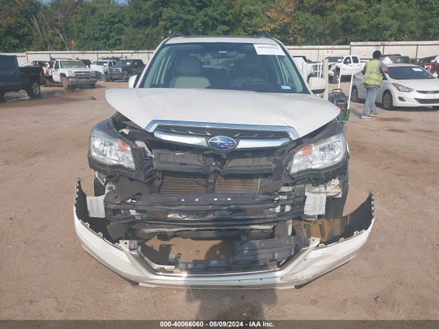 Subaru Forester 2.5i Premium 2017 JF2SJADC3HH565079 Image 12