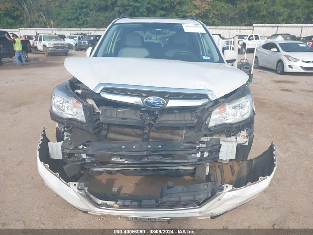 Subaru Forester 2.5i Premium 2017 JF2SJADC3HH565079 Image 6