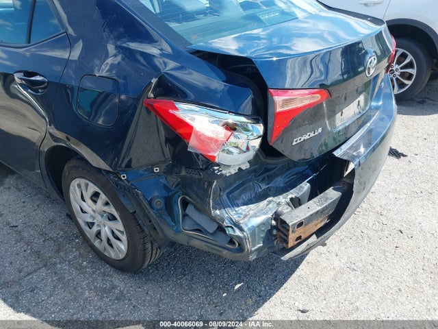 Toyota COROLLA LE 2017 2T1BURHEXHC957996 Image 6