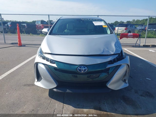 Toyota Prius Prime Premium 2018 JTDKARFP4J3099159 Image 13