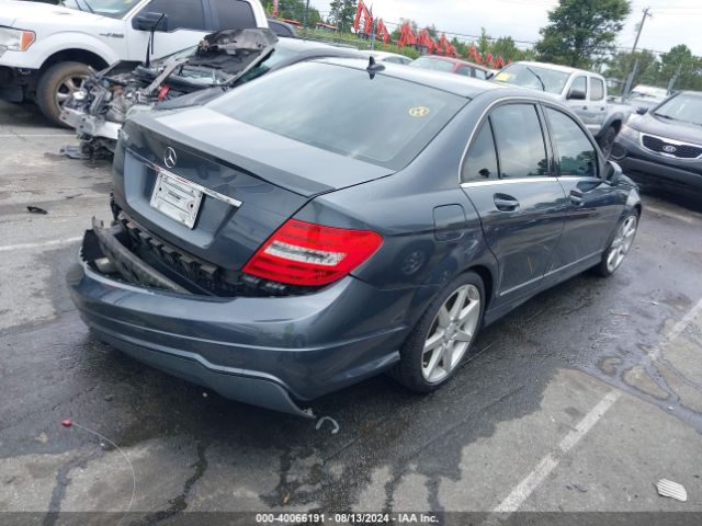 WDDGF4HB7EA954035 Mercedes-Benz C 250 Luxury/sport