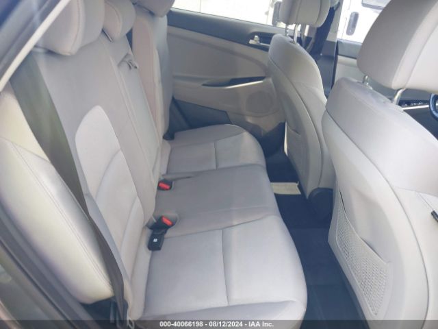 KM8J33A29GU249098 Hyundai Tucson Sport