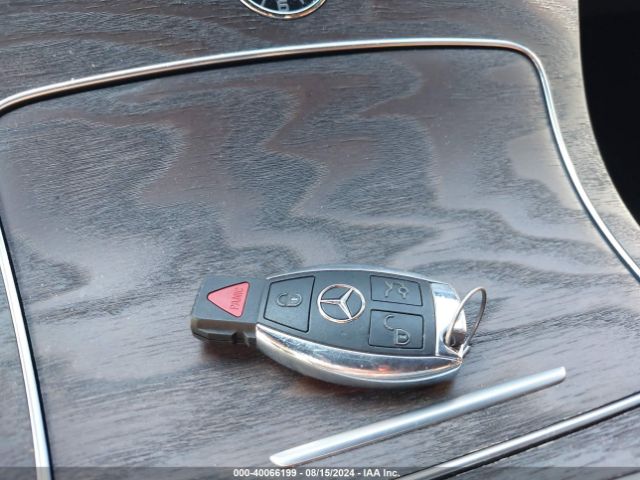 WDDWK4JB0JF758940 Mercedes-Benz C 300