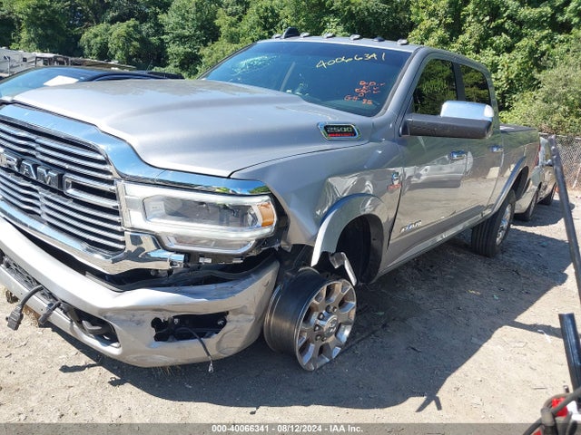 3C6UR5FL1NG367070 RAM 2500 Laramie  4x4 6'4 Box