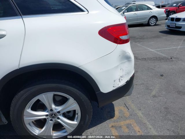 WDC0G4JB7JV033739 Mercedes-Benz GLC 300