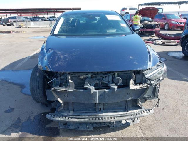 3MZBPAEM6KM101627 Mazda Mazda3 Premium Package