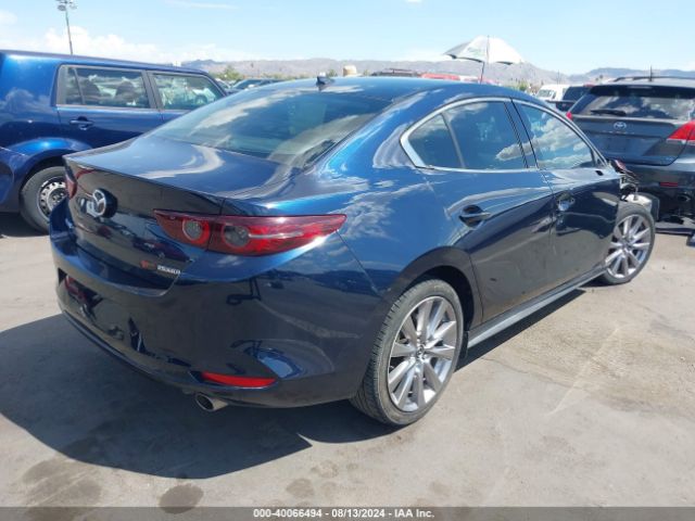 3MZBPAEM6KM101627 Mazda Mazda3 Premium Package