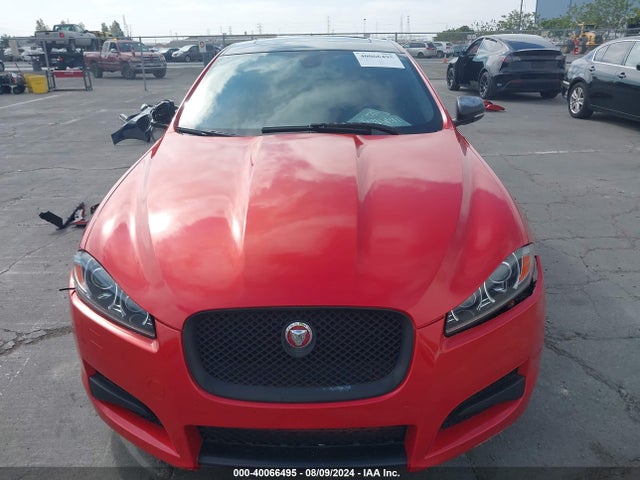 SAJWA0F7XF8U54814 Jaguar XF