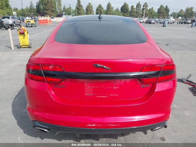 Jaguar XF 2015 SAJWA0F7XF8U54814 Image 16