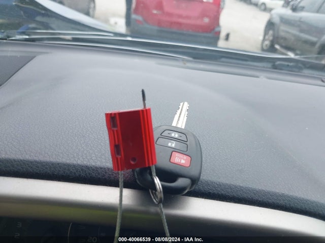 Toyota Rav4 Xle 2014 2T3WFREV3EW117334 Image 11