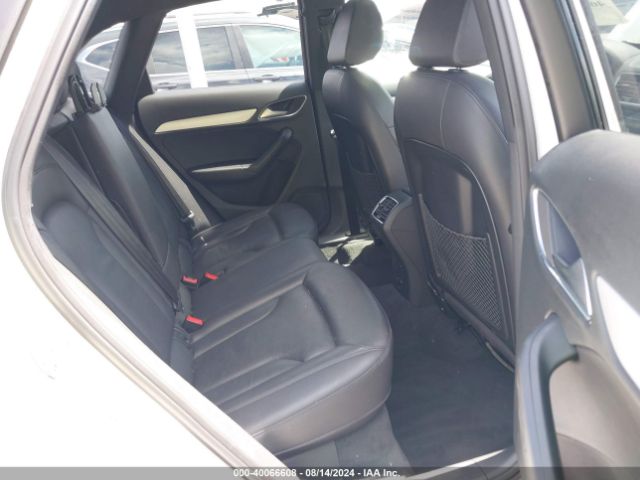 WA1ECCFS3HR011731 Audi Q3 2.0t Premium
