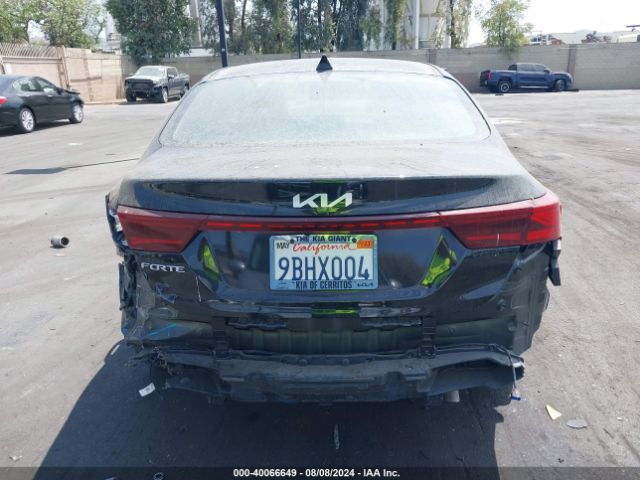 3KPF24AD2NE466055 KIA Forte Lxs
