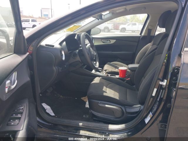 3KPF24AD2NE466055 KIA Forte Lxs