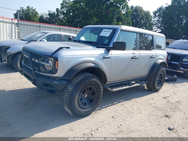 Ford Bronco Wildtrak 2023 1FMEE5DP0PLB67300 Image 2