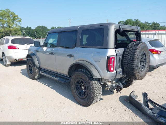 Ford Bronco Wildtrak 2023 1FMEE5DP0PLB67300 Image 3