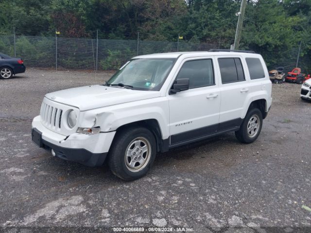 1C4NJRBB3GD797921 Jeep Patriot Sport